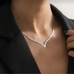 Silver Plated Stainless Steel V Choker Necklace | Structured Minimal Statement